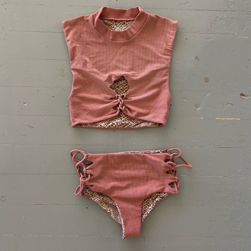 Acacia swim set